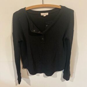 Black LA hearts long sleeve size xs